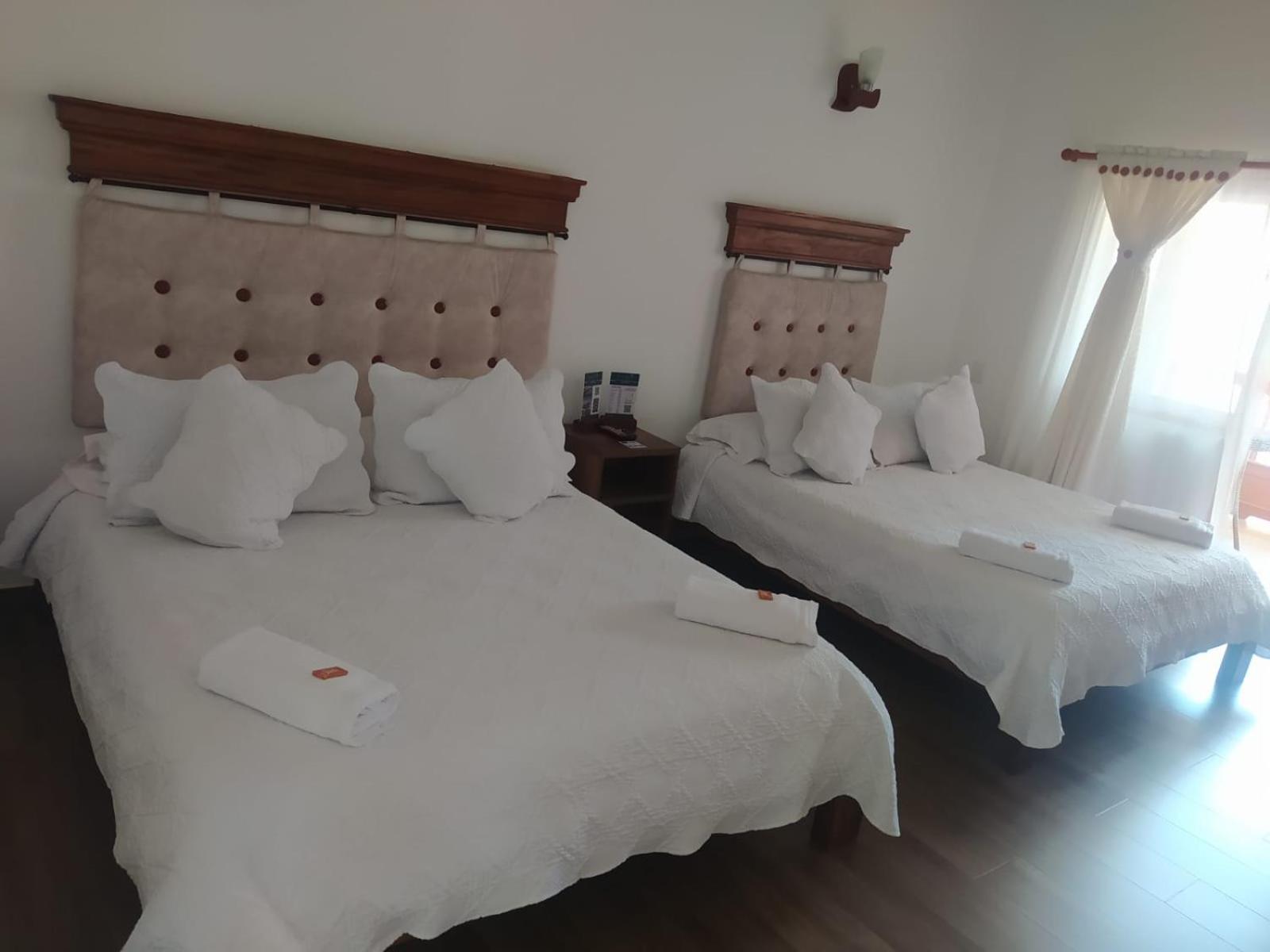 Hotel Las Palmas Вілья-де-Лейва Екстер'єр фото