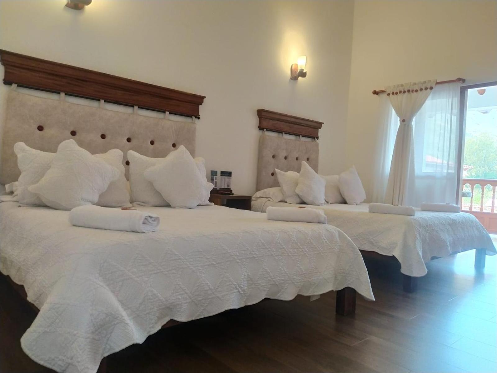 Hotel Las Palmas Вілья-де-Лейва Екстер'єр фото
